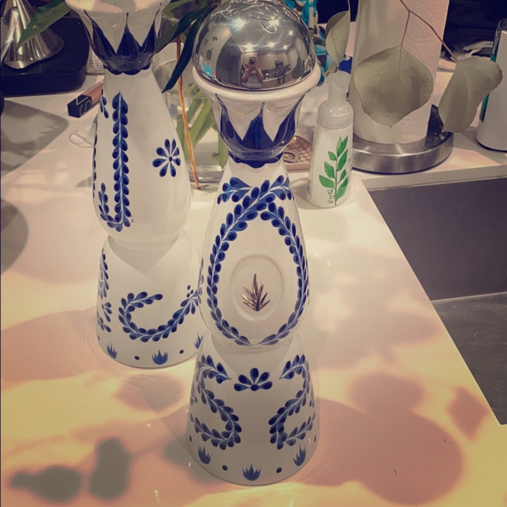 Limited- Rare- Clase azul empty bottle/vase